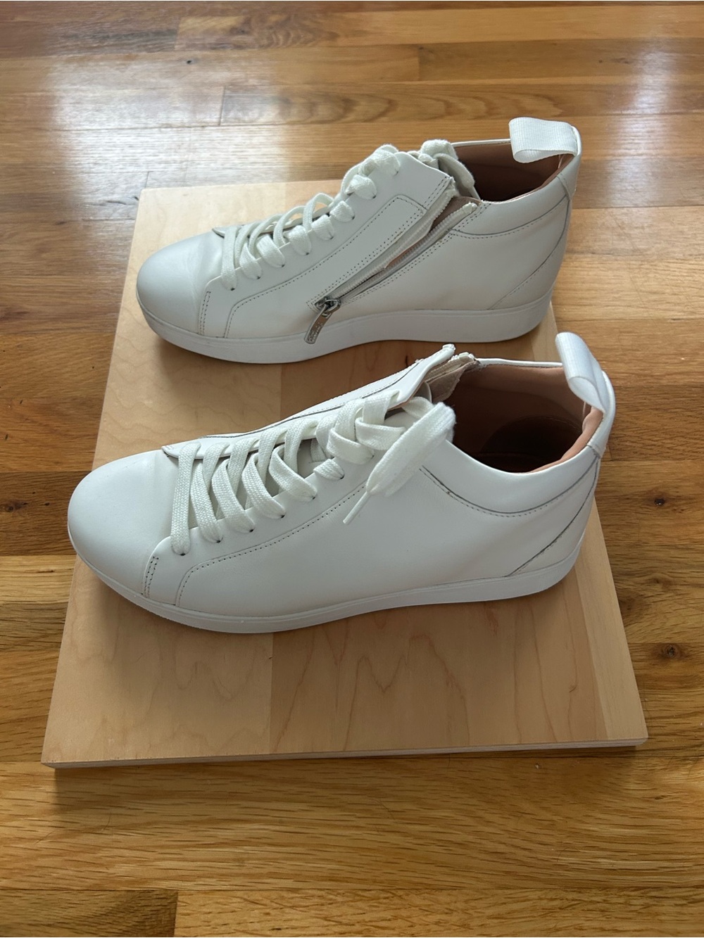 Fitflop White High-Top Leather Sneakers with Side Zip Detail - Picture 4 of 8